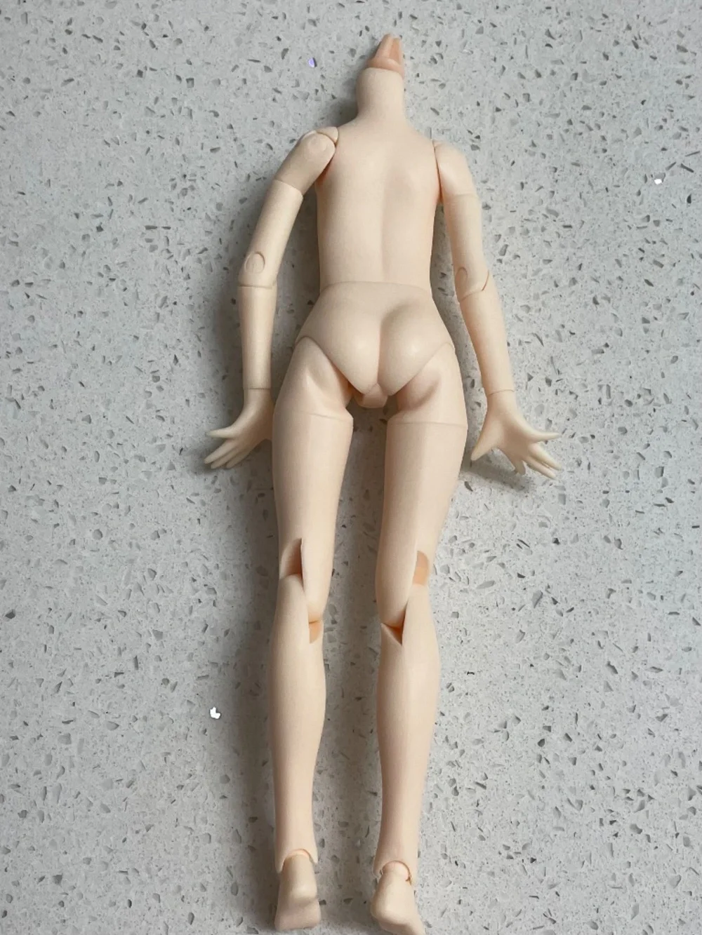 Middle Blythe doll